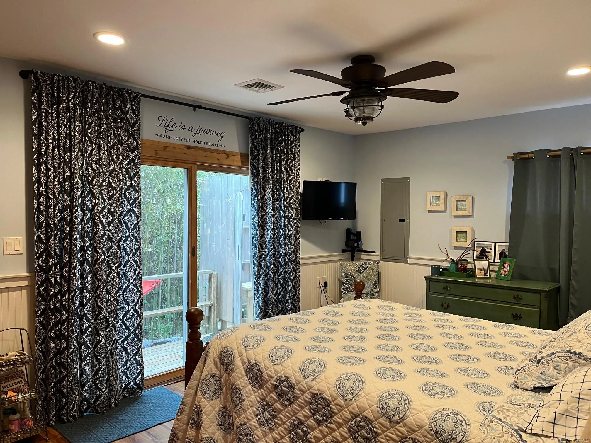 142 Bungalow, Islip, NY, 3 Bedrooms Bedrooms, 7 Rooms Rooms,2 BathroomsBathrooms,Residential Lease,For Rent,Bungalow,0,L3350680 142 Bungalow, Islip, NY, 3 Bedrooms Bedrooms, 7 Rooms Rooms,2 BathroomsBathrooms,Residential Lease,For Rent,Bungalow,0,L3350680