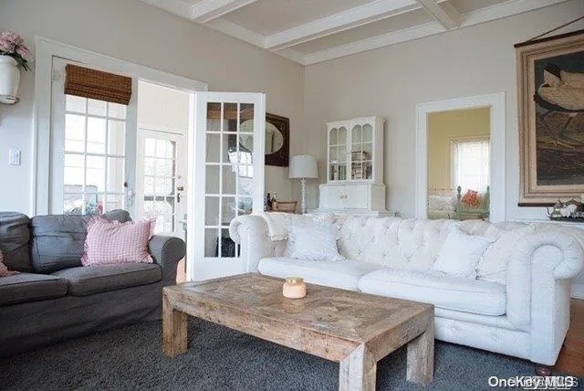 35 Beachwold Avenue, Brookhaven, NY, 5 Bedrooms Bedrooms, 10 Rooms Rooms,3 BathroomsBathrooms,Residential Lease,Idx,Beachwold,0,L3354000 35 Beachwold Avenue, Brookhaven, NY, 5 Bedrooms Bedrooms, 10 Rooms Rooms,3 BathroomsBathrooms,Residential Lease,Idx,Beachwold,0,L3354000