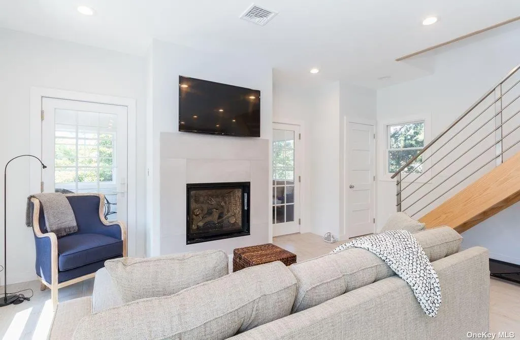 109 Bungalow Walk, Islip, NY, 4 Bedroom Bedrooms, 9 Room Rooms,2 BathroomBathrooms,Residential Lease,For Rent,Bungalow,0,L3354029 109 Bungalow Walk, Islip, NY, 4 Bedroom Bedrooms, 9 Room Rooms,2 BathroomBathrooms,Residential Lease,For Rent,Bungalow,0,L3354029