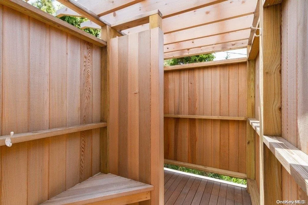 109 Bungalow Walk, Islip, NY, 4 Bedrooms Bedrooms, 9 Rooms Rooms,2 BathroomsBathrooms,Residential Lease,Idx,Bungalow,0,L3354029 109 Bungalow Walk, Islip, NY, 4 Bedrooms Bedrooms, 9 Rooms Rooms,2 BathroomsBathrooms,Residential Lease,Idx,Bungalow,0,L3354029