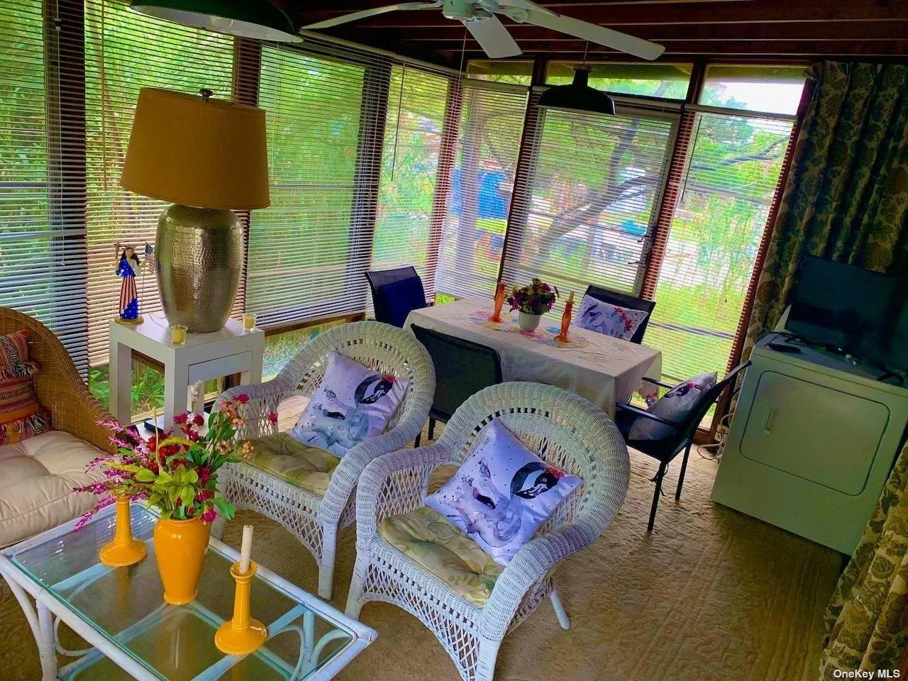 30 Gale Walk, Islip, NY, 2 Bedrooms Bedrooms, 4 Rooms Rooms,1 BathroomBathrooms,Residential Lease,Idx,Gale,0,L3355977 30 Gale Walk, Islip, NY, 2 Bedrooms Bedrooms, 4 Rooms Rooms,1 BathroomBathrooms,Residential Lease,Idx,Gale,0,L3355977