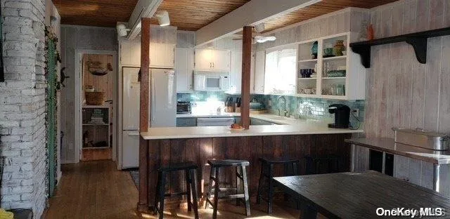 17 Bungalow Walk, Islip, NY, 4 Bedrooms Bedrooms, 6 Rooms Rooms,2 BathroomsBathrooms,Residential Lease,Idx,Bungalow,0,L3359236 17 Bungalow Walk, Islip, NY, 4 Bedrooms Bedrooms, 6 Rooms Rooms,2 BathroomsBathrooms,Residential Lease,Idx,Bungalow,0,L3359236