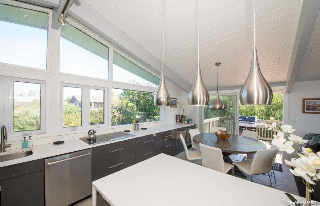 170 Clipper, Islip, NY, 4 Bedrooms Bedrooms, 8 Rooms Rooms,2 BathroomsBathrooms,Residential Lease,Idx,Clipper,0,L3365925 170 Clipper, Islip, NY, 4 Bedrooms Bedrooms, 8 Rooms Rooms,2 BathroomsBathrooms,Residential Lease,Idx,Clipper,0,L3365925