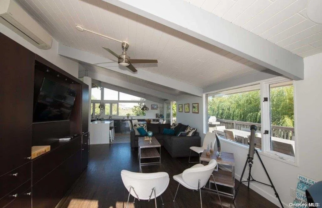 170 Clipper, Islip, NY, 4 Bedrooms Bedrooms, 8 Rooms Rooms,2 BathroomsBathrooms,Residential Lease,Idx,Clipper,0,L3365925 170 Clipper, Islip, NY, 4 Bedrooms Bedrooms, 8 Rooms Rooms,2 BathroomsBathrooms,Residential Lease,Idx,Clipper,0,L3365925