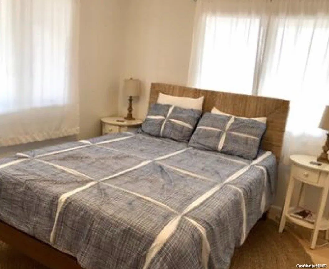 38 Oneida Street, Brookhaven, NY, 5 Bedrooms Bedrooms, 8 Rooms Rooms,2 BathroomsBathrooms,Residential Lease,For Rent,Oneida,0,L3367663 38 Oneida Street, Brookhaven, NY, 5 Bedrooms Bedrooms, 8 Rooms Rooms,2 BathroomsBathrooms,Residential Lease,For Rent,Oneida,0,L3367663