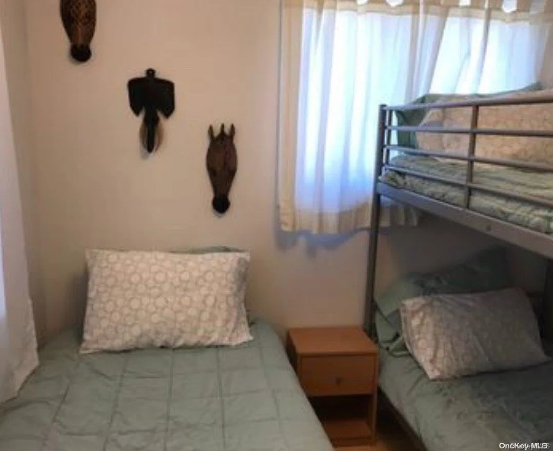 38 Oneida Street, Brookhaven, NY, 5 Bedrooms Bedrooms, 8 Rooms Rooms,2 BathroomsBathrooms,Residential Lease,For Rent,Oneida,0,L3367663 38 Oneida Street, Brookhaven, NY, 5 Bedrooms Bedrooms, 8 Rooms Rooms,2 BathroomsBathrooms,Residential Lease,For Rent,Oneida,0,L3367663