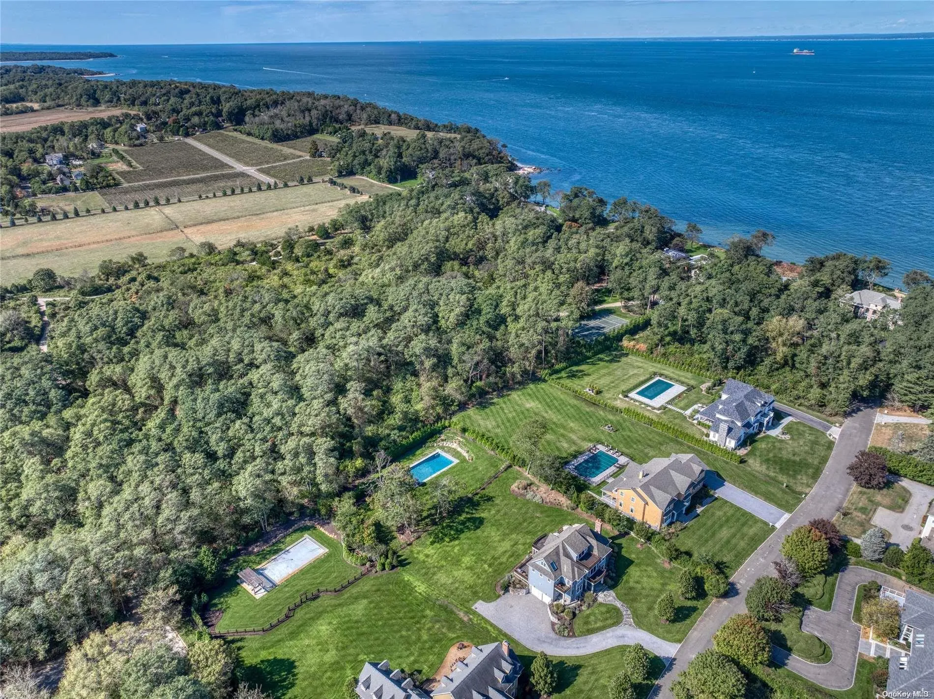 2055 Grandview Drive, Southold, NY, 4 Bedrooms Bedrooms, 10 Rooms Rooms,5 BathroomsBathrooms,Residential Lease,Idx,Grandview,L3369625 2055 Grandview Drive, Southold, NY, 4 Bedrooms Bedrooms, 10 Rooms Rooms,5 BathroomsBathrooms,Residential Lease,Idx,Grandview,L3369625