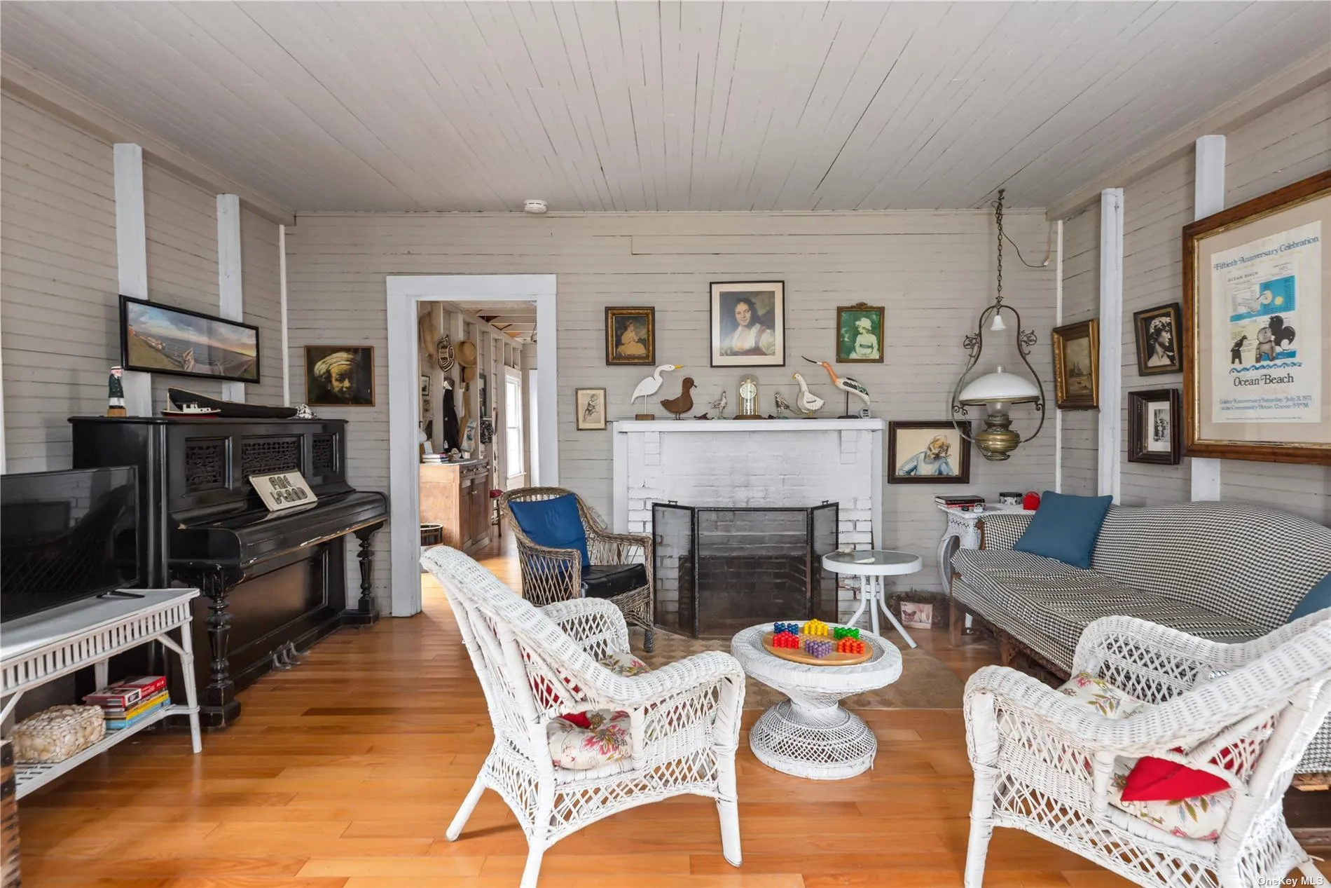 20 Ocean Road, Islip, NY, 4 Bedrooms Bedrooms, 5 Rooms Rooms,2 BathroomsBathrooms,Residential Lease,Idx,Ocean,0,L3373343 20 Ocean Road, Islip, NY, 4 Bedrooms Bedrooms, 5 Rooms Rooms,2 BathroomsBathrooms,Residential Lease,Idx,Ocean,0,L3373343