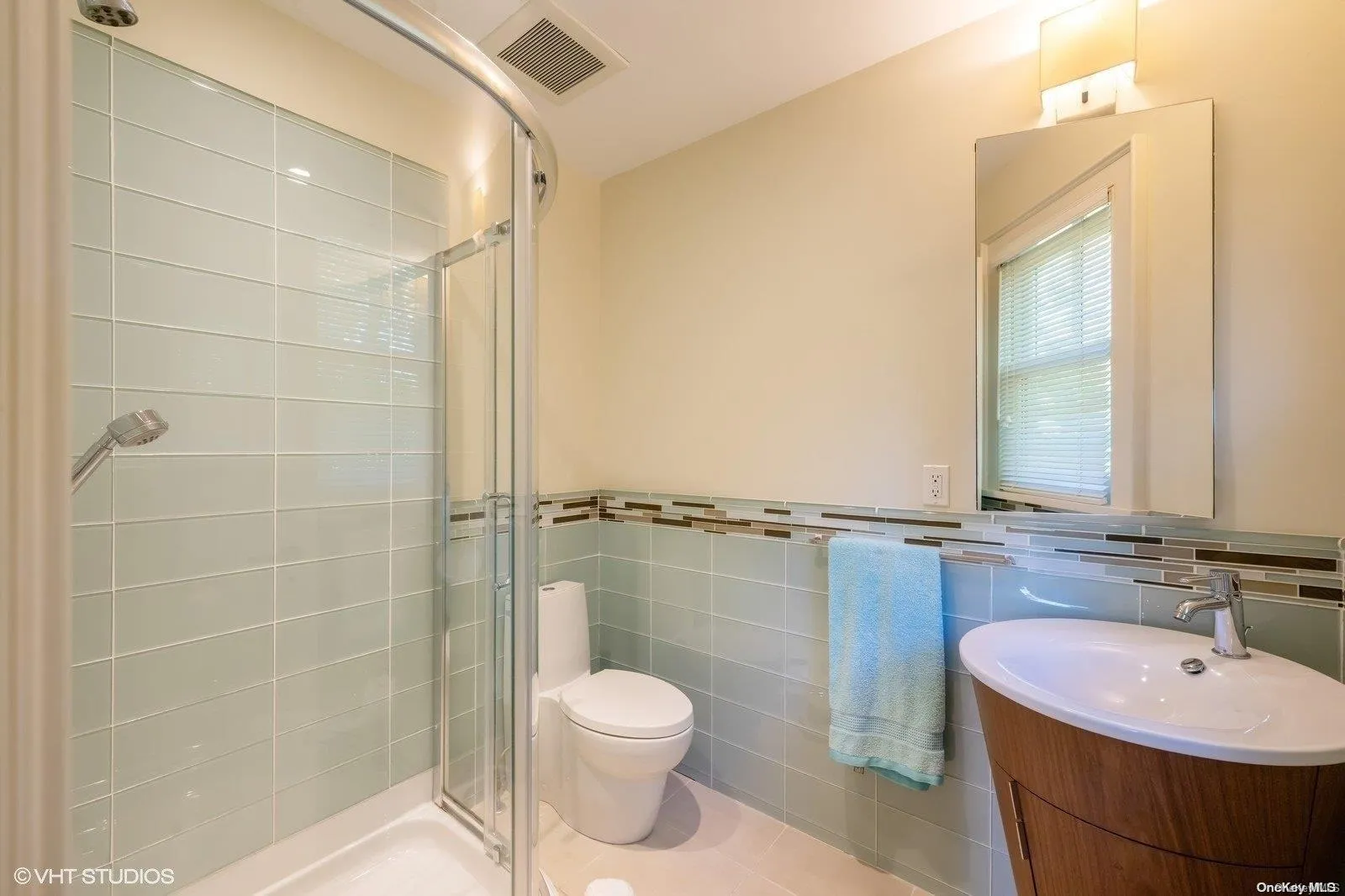 950 Blue Marlin Drive, Southold, NY, 4 Bedrooms Bedrooms, 10 Rooms Rooms,4 BathroomsBathrooms,Residential Lease,For Rent,Blue Marlin,0,L3376195 950 Blue Marlin Drive, Southold, NY, 4 Bedrooms Bedrooms, 10 Rooms Rooms,4 BathroomsBathrooms,Residential Lease,For Rent,Blue Marlin,0,L3376195