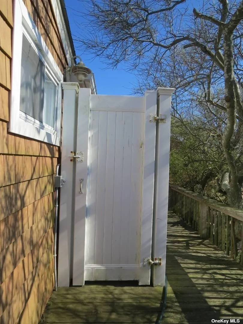 620 Dune Road, Southampton, NY, 3 Bedrooms Bedrooms, 5 Rooms Rooms,2 BathroomsBathrooms,Residential Lease,Idx,Dune,0,L3377281 620 Dune Road, Southampton, NY, 3 Bedrooms Bedrooms, 5 Rooms Rooms,2 BathroomsBathrooms,Residential Lease,Idx,Dune,0,L3377281