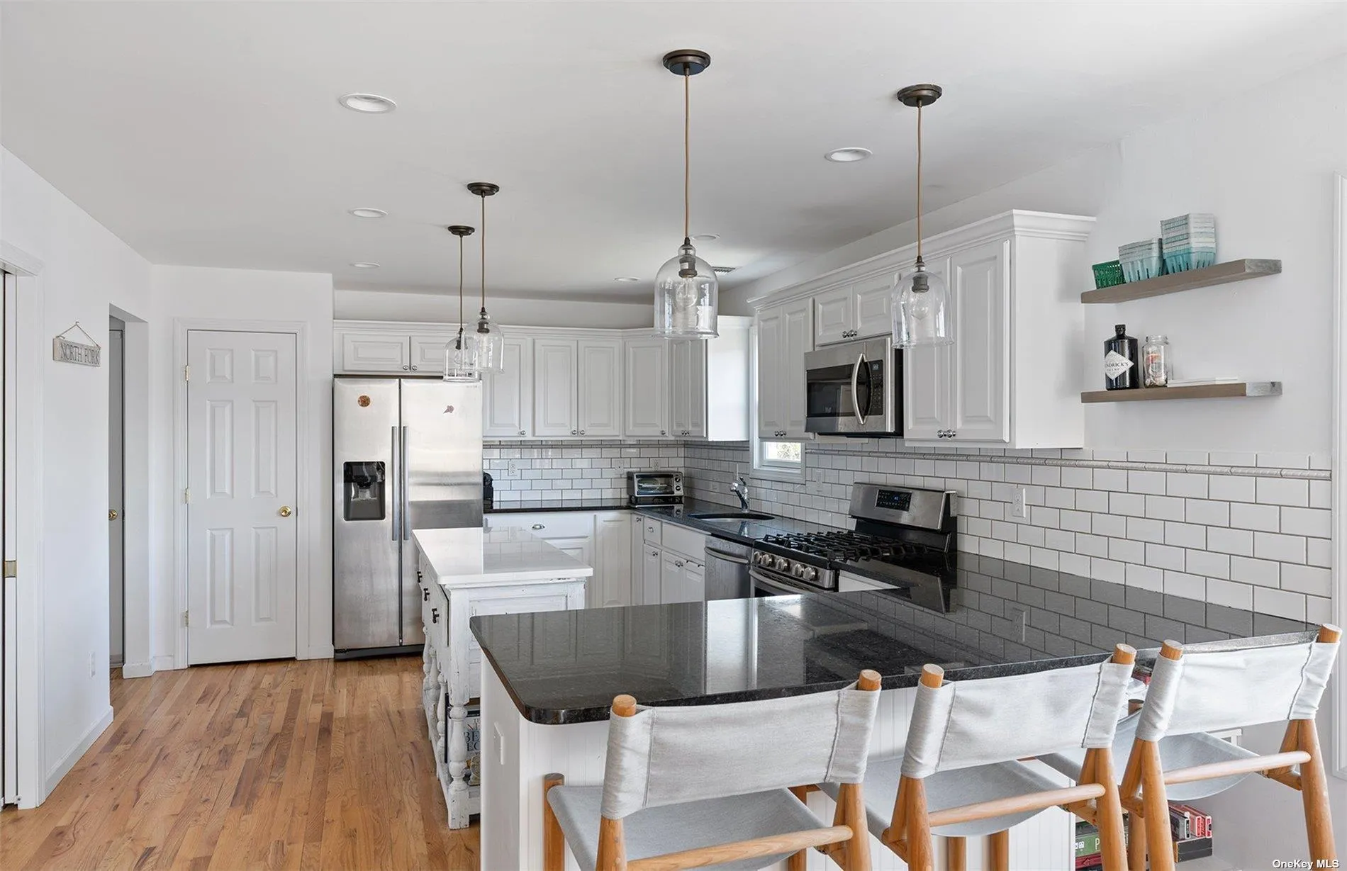 355 Midway Road, Southold, NY, 3 Bedrooms Bedrooms, 7 Rooms Rooms,3 BathroomsBathrooms,Residential Lease,Idx,Midway,0,L3389441 355 Midway Road, Southold, NY, 3 Bedrooms Bedrooms, 7 Rooms Rooms,3 BathroomsBathrooms,Residential Lease,Idx,Midway,0,L3389441