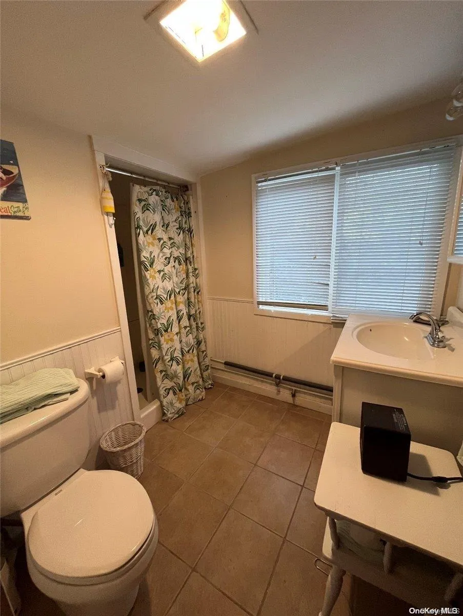 7 End Walk, Islip, NY, 3 Bedrooms Bedrooms, 7 Rooms Rooms,1 BathroomBathrooms,Residential Lease,For Rent,End,0,L3397577 7 End Walk, Islip, NY, 3 Bedrooms Bedrooms, 7 Rooms Rooms,1 BathroomBathrooms,Residential Lease,For Rent,End,0,L3397577