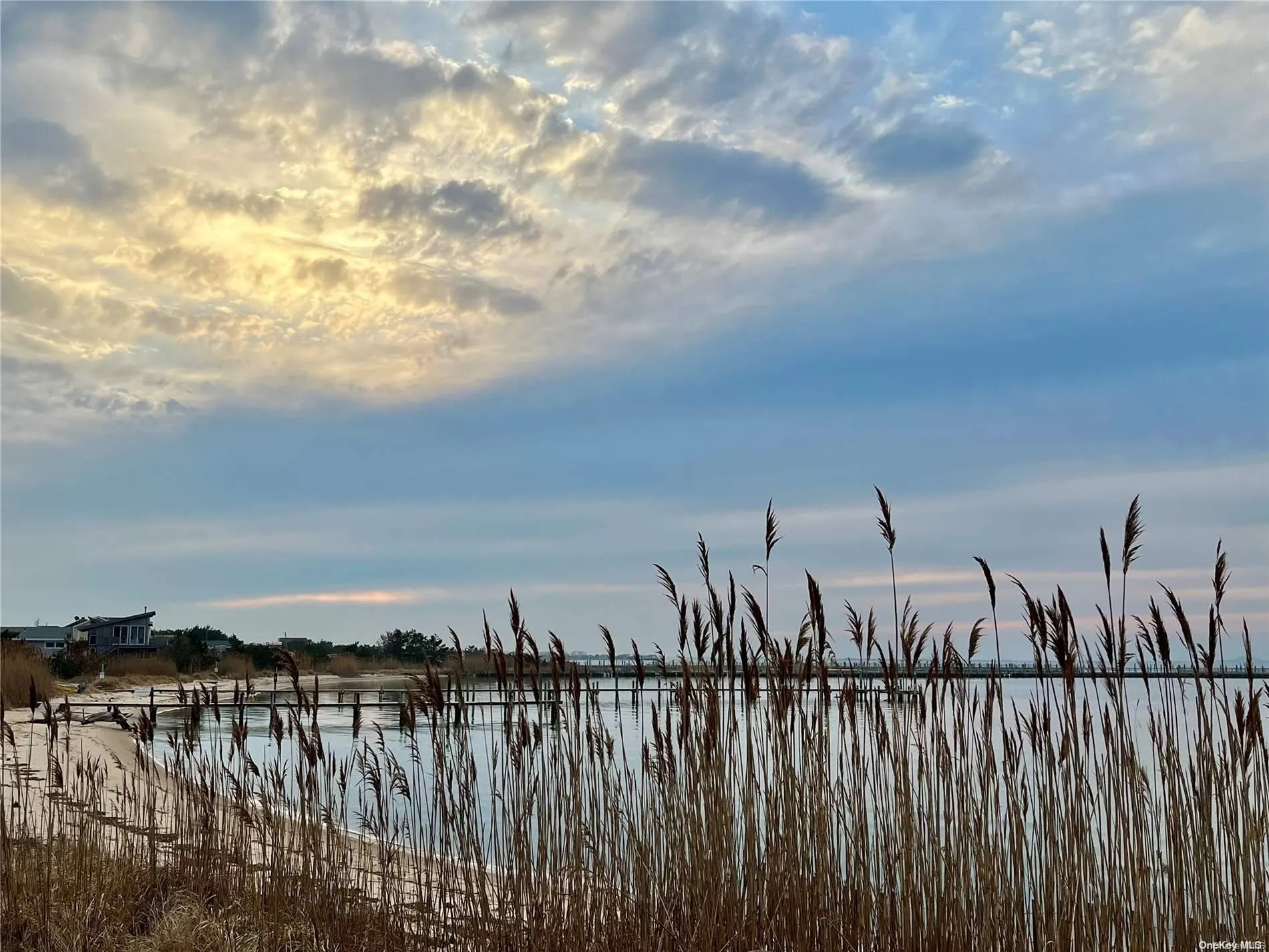 7 End Walk, Islip, NY, 3 Bedrooms Bedrooms, 7 Rooms Rooms,1 BathroomBathrooms,Residential Lease,For Rent,End,0,L3397577 7 End Walk, Islip, NY, 3 Bedrooms Bedrooms, 7 Rooms Rooms,1 BathroomBathrooms,Residential Lease,For Rent,End,0,L3397577