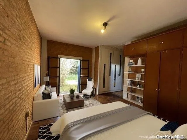 Primary suite (Virtually staged Primary suite (Virtually staged