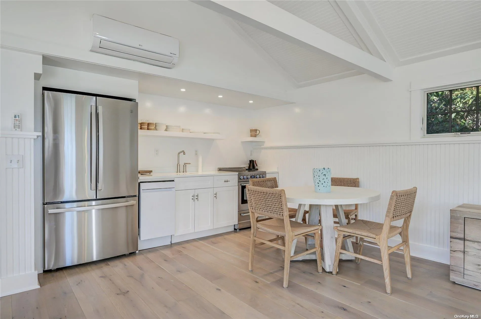 Cottage Kitchen Cottage Kitchen