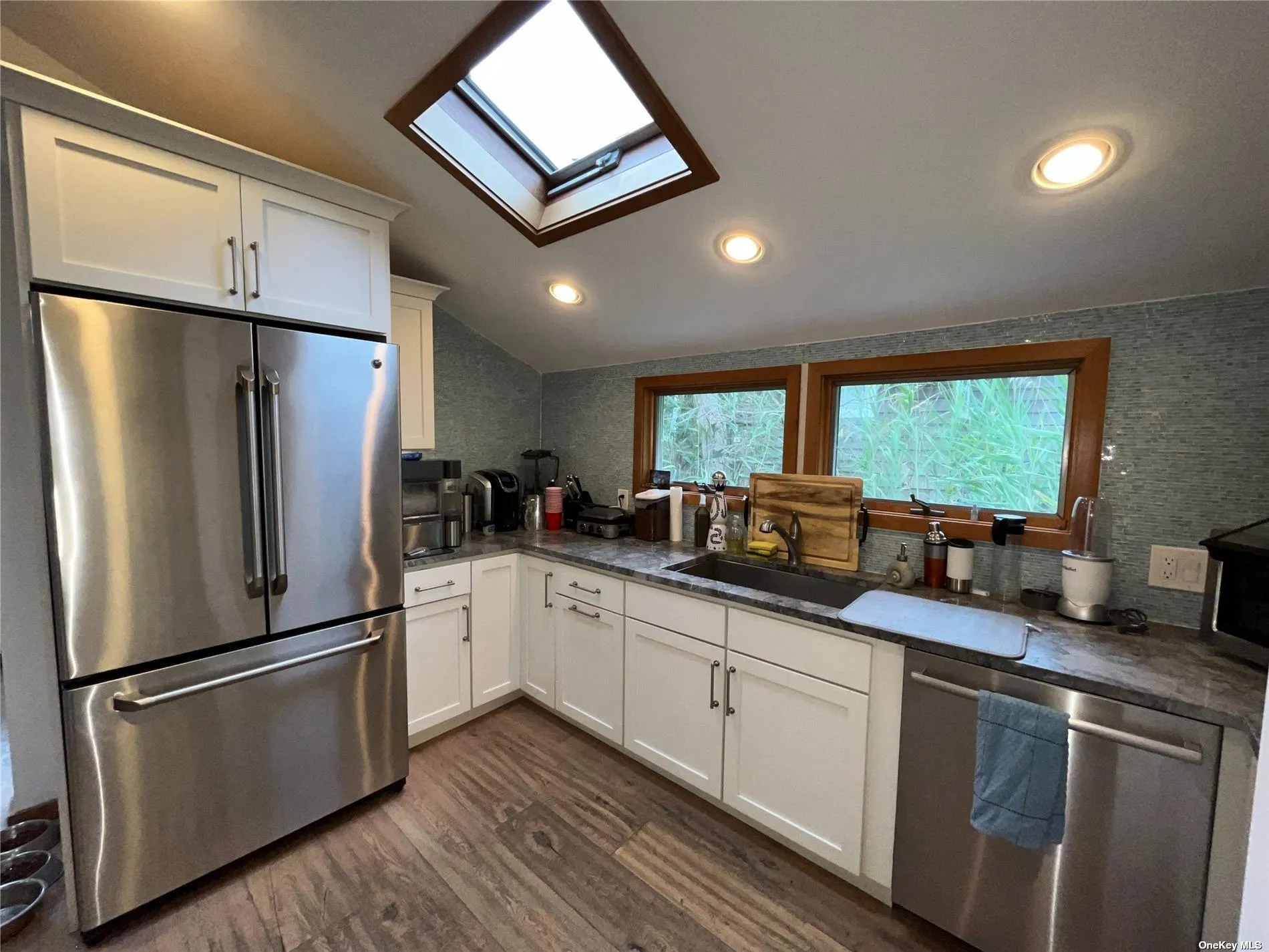 197 Cottage Walk, Islip, NY, 4 Bedrooms Bedrooms, 7 Rooms Rooms,2 BathroomsBathrooms,Residential Lease,For Rent,Cottage,0,L3419767 197 Cottage Walk, Islip, NY, 4 Bedrooms Bedrooms, 7 Rooms Rooms,2 BathroomsBathrooms,Residential Lease,For Rent,Cottage,0,L3419767
