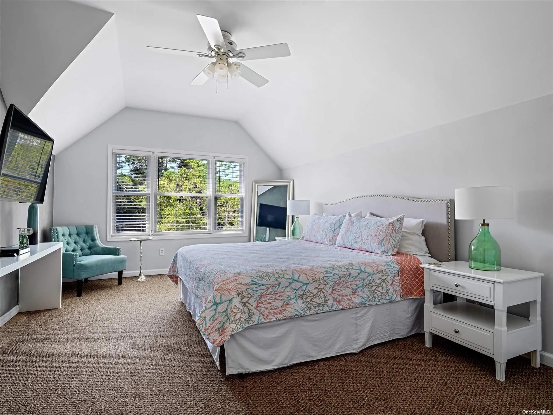 Bedroom 3 - Aqua room Bedroom 3 - Aqua room