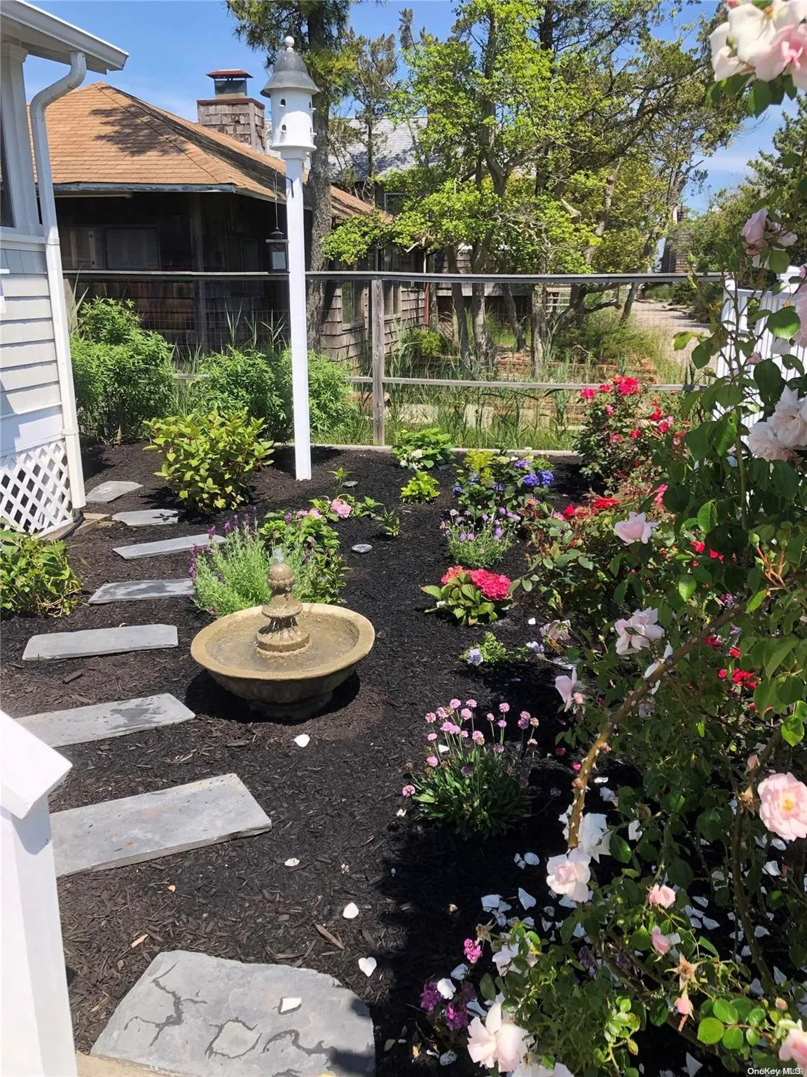 647 Ocean Breeze, Islip, NY, 3 Bedrooms Bedrooms, 7 Rooms Rooms,1 BathroomBathrooms,Residential Lease,Idx,Ocean Breeze,0,L3437435 647 Ocean Breeze, Islip, NY, 3 Bedrooms Bedrooms, 7 Rooms Rooms,1 BathroomBathrooms,Residential Lease,Idx,Ocean Breeze,0,L3437435
