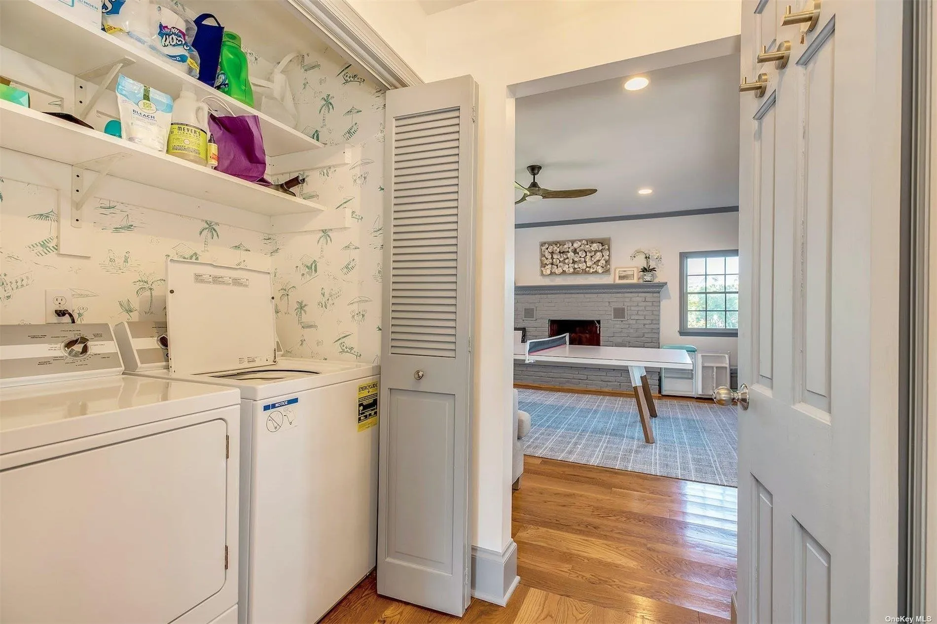 25 Exchange, Southampton, NY, 5 Bedrooms Bedrooms, 8 Rooms Rooms,3 BathroomsBathrooms,Residential Lease,For Rent,Exchange,0,L3438374 25 Exchange, Southampton, NY, 5 Bedrooms Bedrooms, 8 Rooms Rooms,3 BathroomsBathrooms,Residential Lease,For Rent,Exchange,0,L3438374