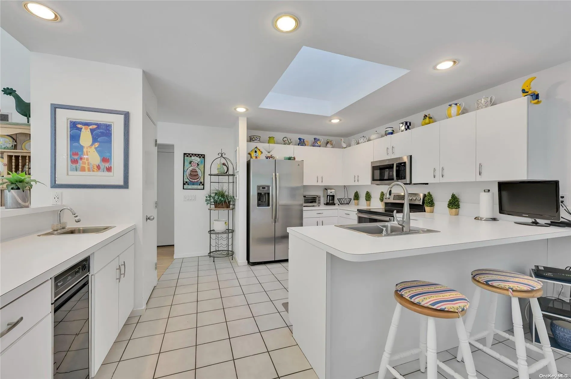 1 Whippoorwill Lane, Southampton, NY, 4 Bedrooms Bedrooms, 10 Rooms Rooms,3 BathroomsBathrooms,Residential Lease,Idx,Whippoorwill,0,L3439596 1 Whippoorwill Lane, Southampton, NY, 4 Bedrooms Bedrooms, 10 Rooms Rooms,3 BathroomsBathrooms,Residential Lease,Idx,Whippoorwill,0,L3439596