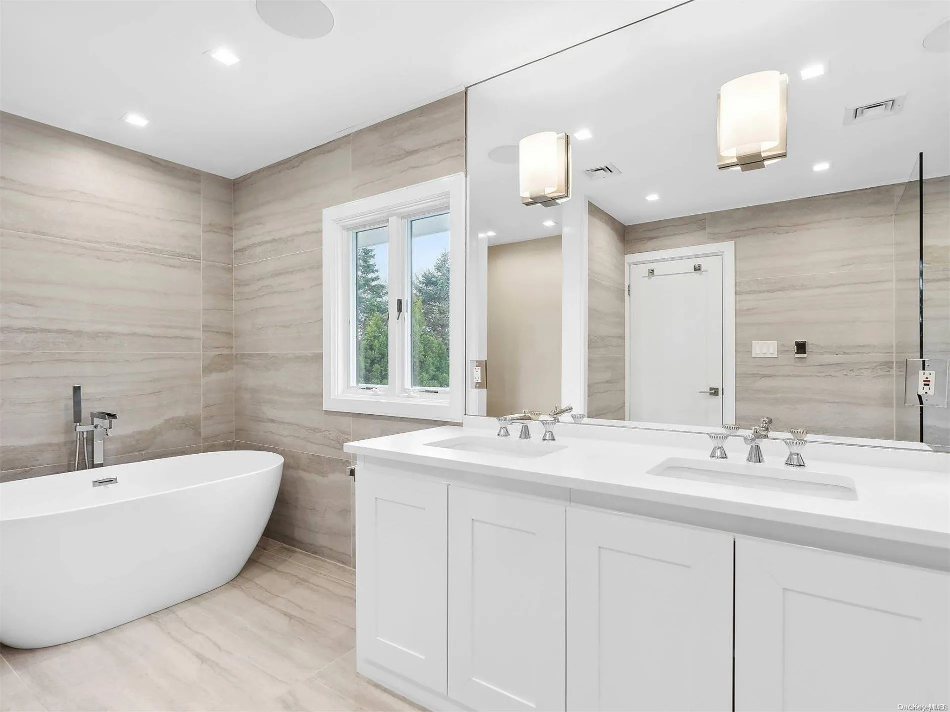 120 Swans Neck Lane, Southampton, NY, 5 Bedrooms Bedrooms, ,4 BathroomsBathrooms,Residential Lease,Idx,Swans Neck,0,L3441462 120 Swans Neck Lane, Southampton, NY, 5 Bedrooms Bedrooms, ,4 BathroomsBathrooms,Residential Lease,Idx,Swans Neck,0,L3441462