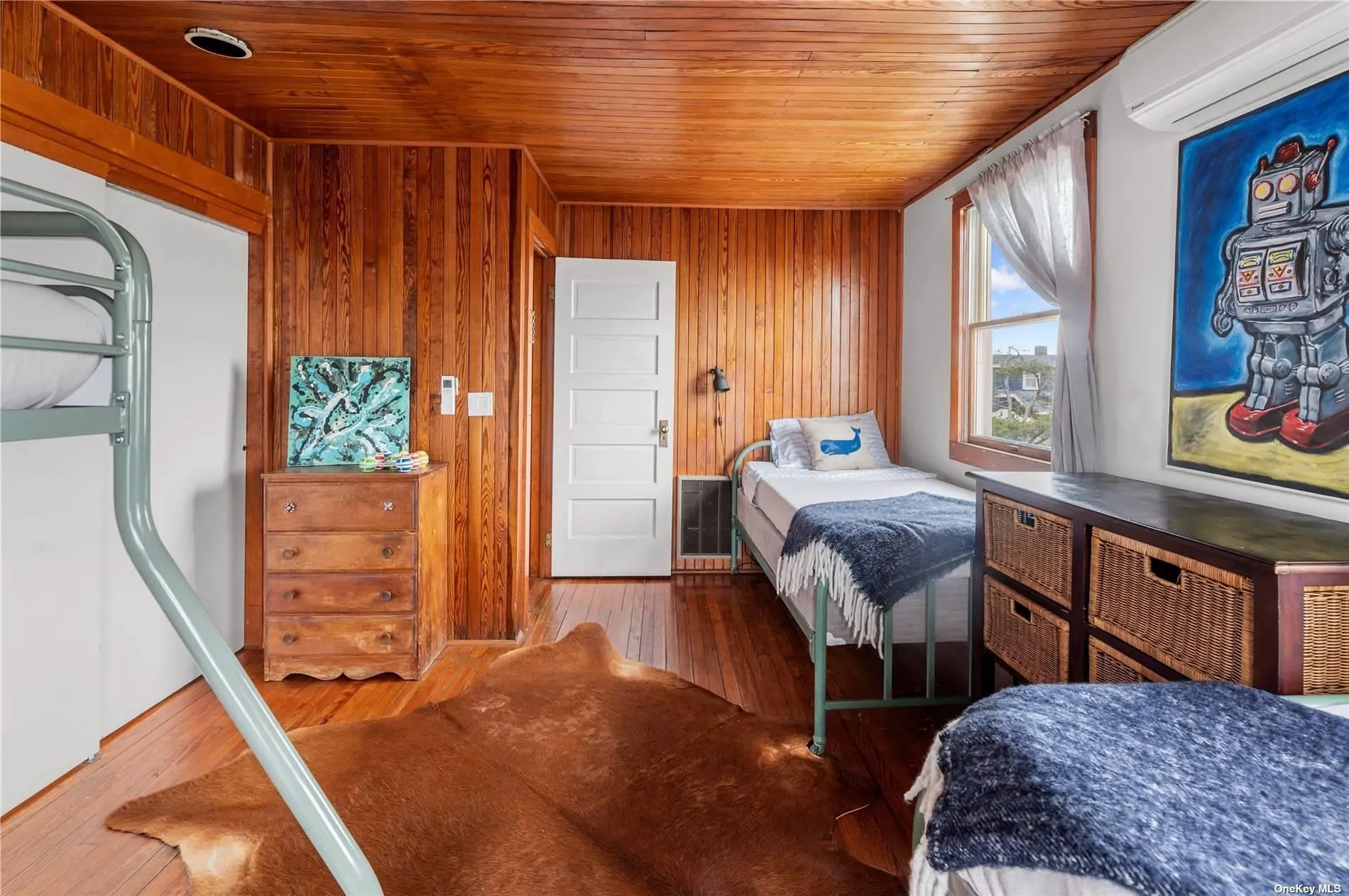 300 Cottage Walk, Islip, NY, 5 Bedrooms Bedrooms, 7 Rooms Rooms,3 BathroomsBathrooms,Residential Lease,For Rent,Cottage,0,L3441573 300 Cottage Walk, Islip, NY, 5 Bedrooms Bedrooms, 7 Rooms Rooms,3 BathroomsBathrooms,Residential Lease,For Rent,Cottage,0,L3441573