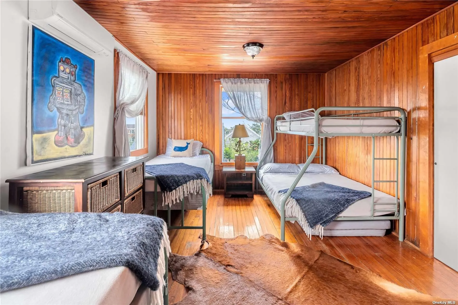 300 Cottage Walk, Islip, NY, 5 Bedrooms Bedrooms, 7 Rooms Rooms,3 BathroomsBathrooms,Residential Lease,For Rent,Cottage,0,L3441573 300 Cottage Walk, Islip, NY, 5 Bedrooms Bedrooms, 7 Rooms Rooms,3 BathroomsBathrooms,Residential Lease,For Rent,Cottage,0,L3441573