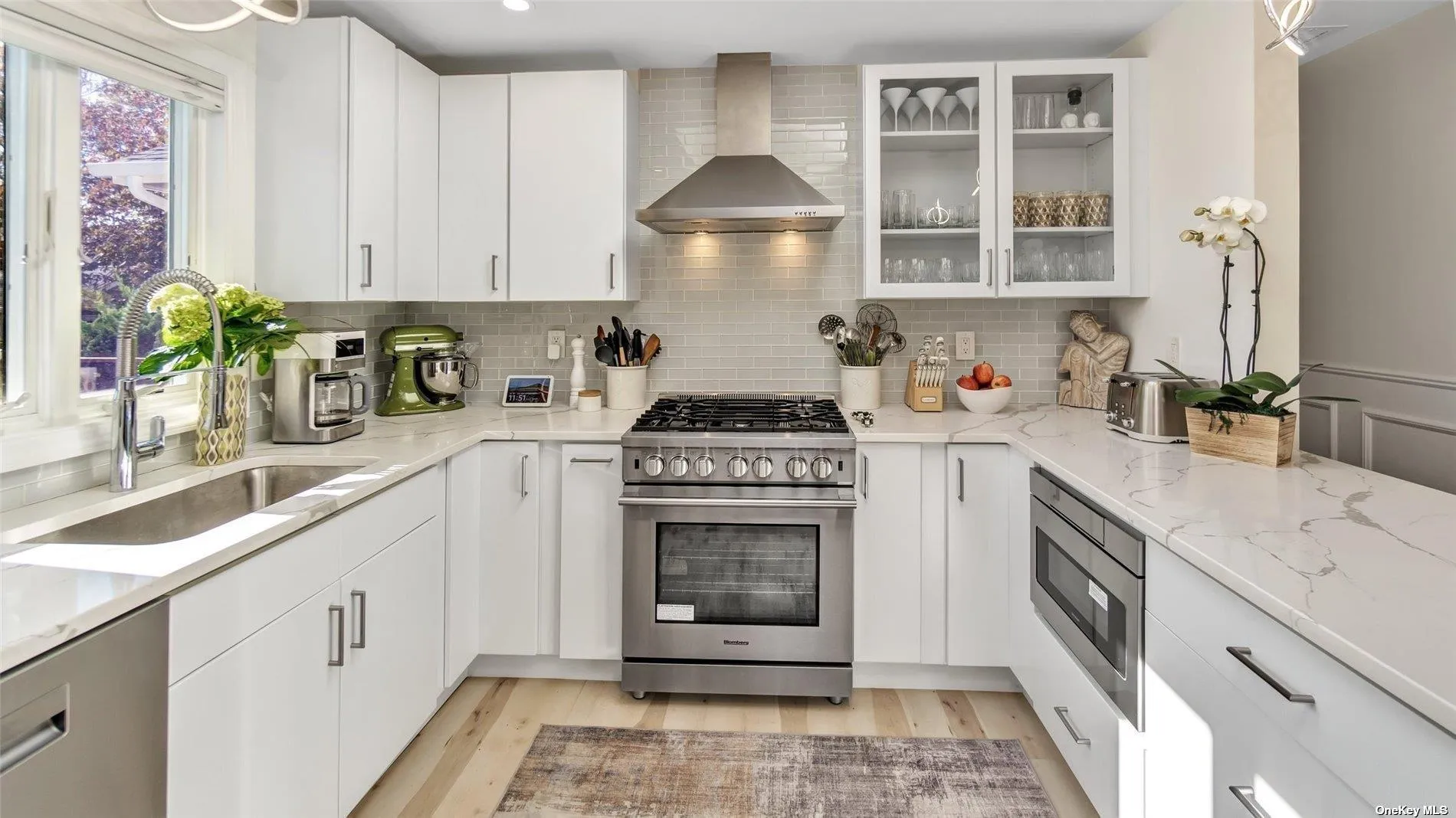 60 Lynncliff Road, Southampton, NY, 3 Bedrooms Bedrooms, 7 Rooms Rooms,2 BathroomsBathrooms,Residential Lease,Idx,Lynncliff,0,L3446754 60 Lynncliff Road, Southampton, NY, 3 Bedrooms Bedrooms, 7 Rooms Rooms,2 BathroomsBathrooms,Residential Lease,Idx,Lynncliff,0,L3446754