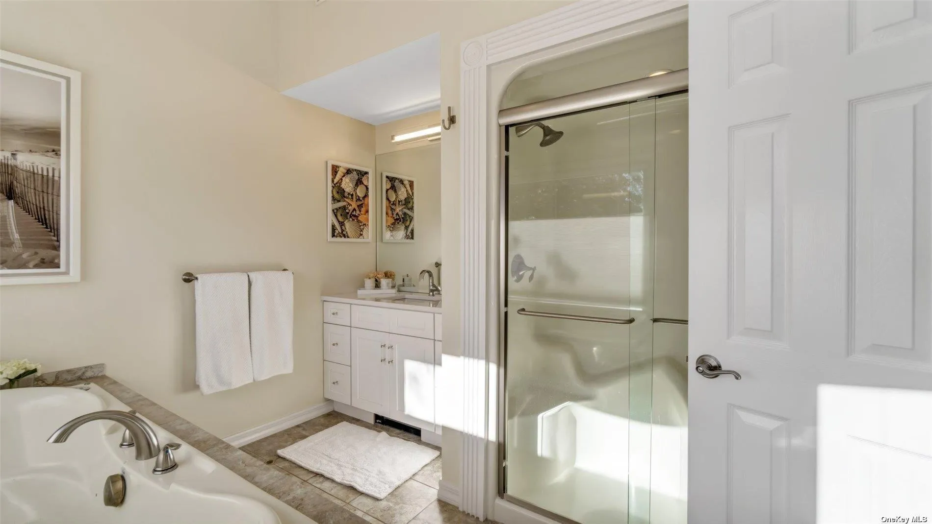 60 Lynncliff Road, Southampton, NY, 3 Bedrooms Bedrooms, 7 Rooms Rooms,2 BathroomsBathrooms,Residential Lease,Idx,Lynncliff,0,L3446754 60 Lynncliff Road, Southampton, NY, 3 Bedrooms Bedrooms, 7 Rooms Rooms,2 BathroomsBathrooms,Residential Lease,Idx,Lynncliff,0,L3446754