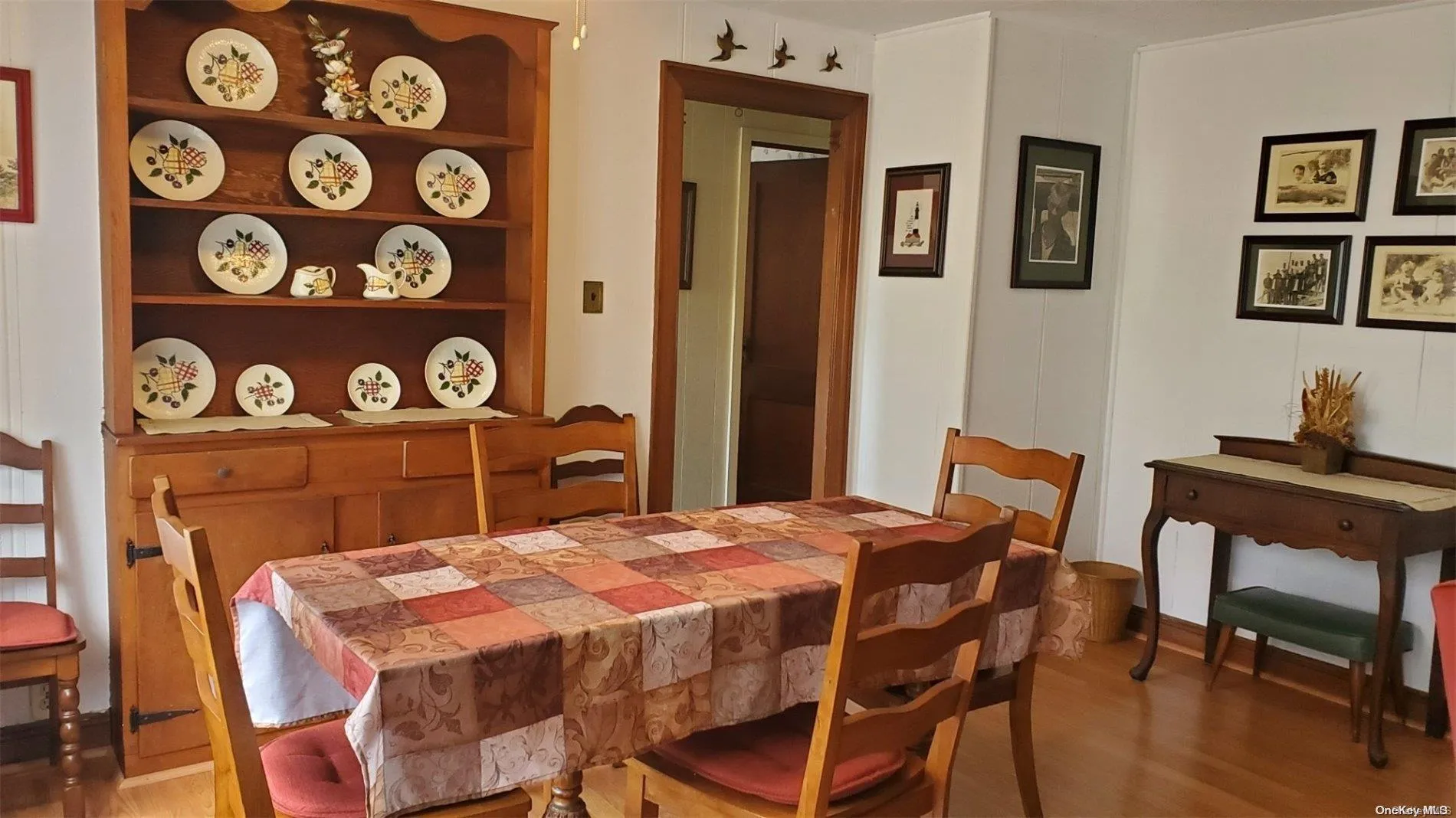 250 Cottage Walk, Islip, NY, 4 Bedrooms Bedrooms, 10 Rooms Rooms,1 BathroomBathrooms,Residential Lease,Idx,Cottage,0,L3447402 250 Cottage Walk, Islip, NY, 4 Bedrooms Bedrooms, 10 Rooms Rooms,1 BathroomBathrooms,Residential Lease,Idx,Cottage,0,L3447402