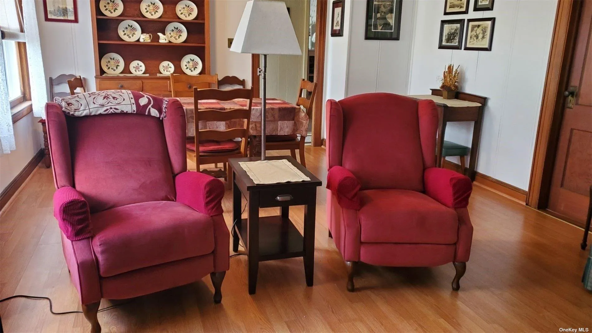 250 Cottage Walk, Islip, NY, 4 Bedrooms Bedrooms, 10 Rooms Rooms,1 BathroomBathrooms,Residential Lease,For Rent,Cottage,0,L3447402 250 Cottage Walk, Islip, NY, 4 Bedrooms Bedrooms, 10 Rooms Rooms,1 BathroomBathrooms,Residential Lease,For Rent,Cottage,0,L3447402