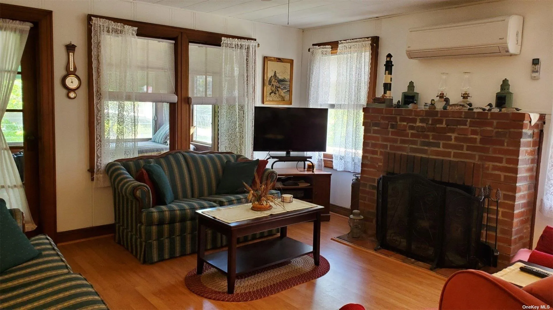250 Cottage Walk, Islip, NY, 4 Bedrooms Bedrooms, 10 Rooms Rooms,1 BathroomBathrooms,Residential Lease,For Rent,Cottage,0,L3447402 250 Cottage Walk, Islip, NY, 4 Bedrooms Bedrooms, 10 Rooms Rooms,1 BathroomBathrooms,Residential Lease,For Rent,Cottage,0,L3447402