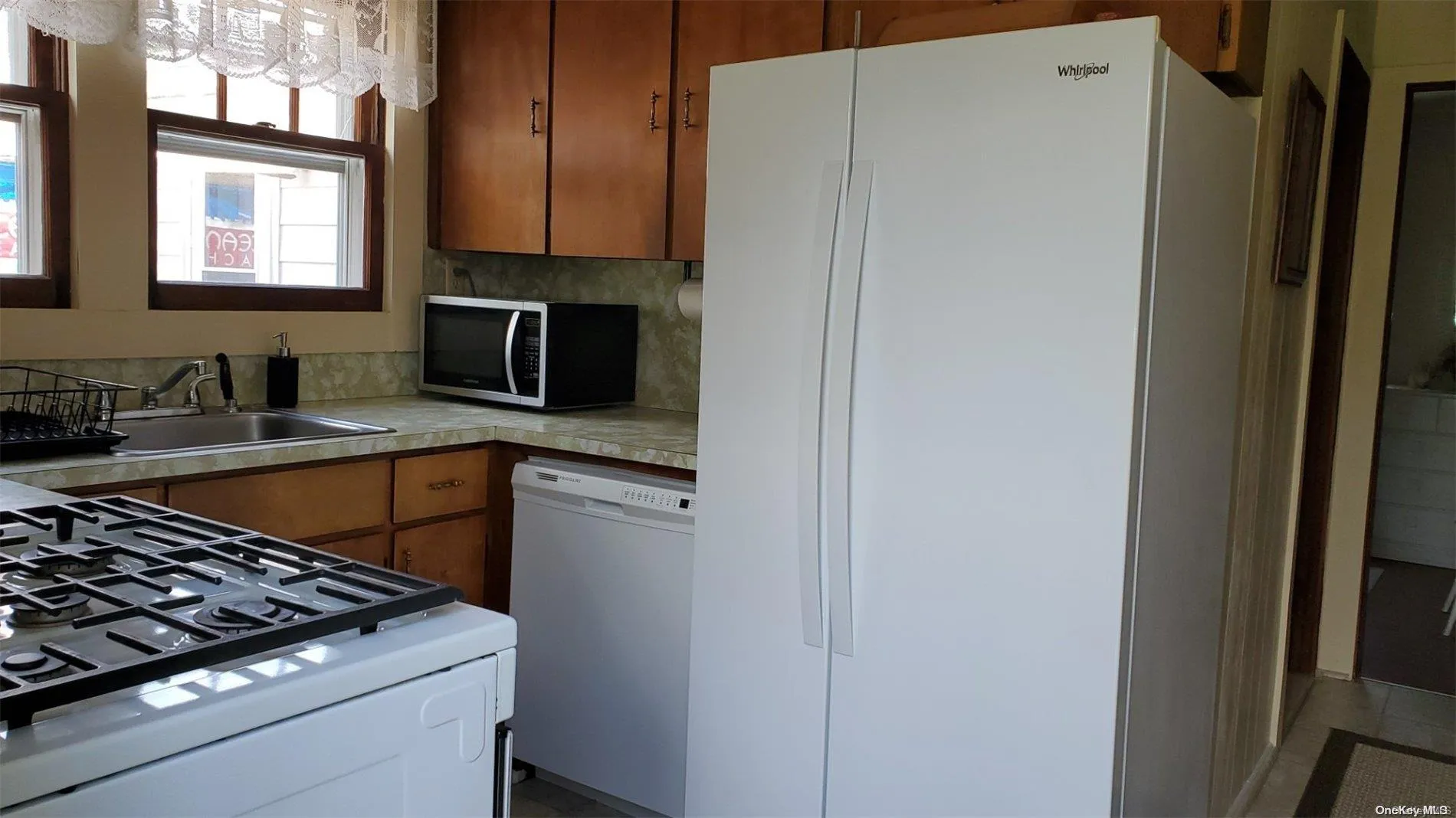 250 Cottage Walk, Islip, NY, 4 Bedrooms Bedrooms, 10 Rooms Rooms,1 BathroomBathrooms,Residential Lease,Idx,Cottage,0,L3447402 250 Cottage Walk, Islip, NY, 4 Bedrooms Bedrooms, 10 Rooms Rooms,1 BathroomBathrooms,Residential Lease,Idx,Cottage,0,L3447402