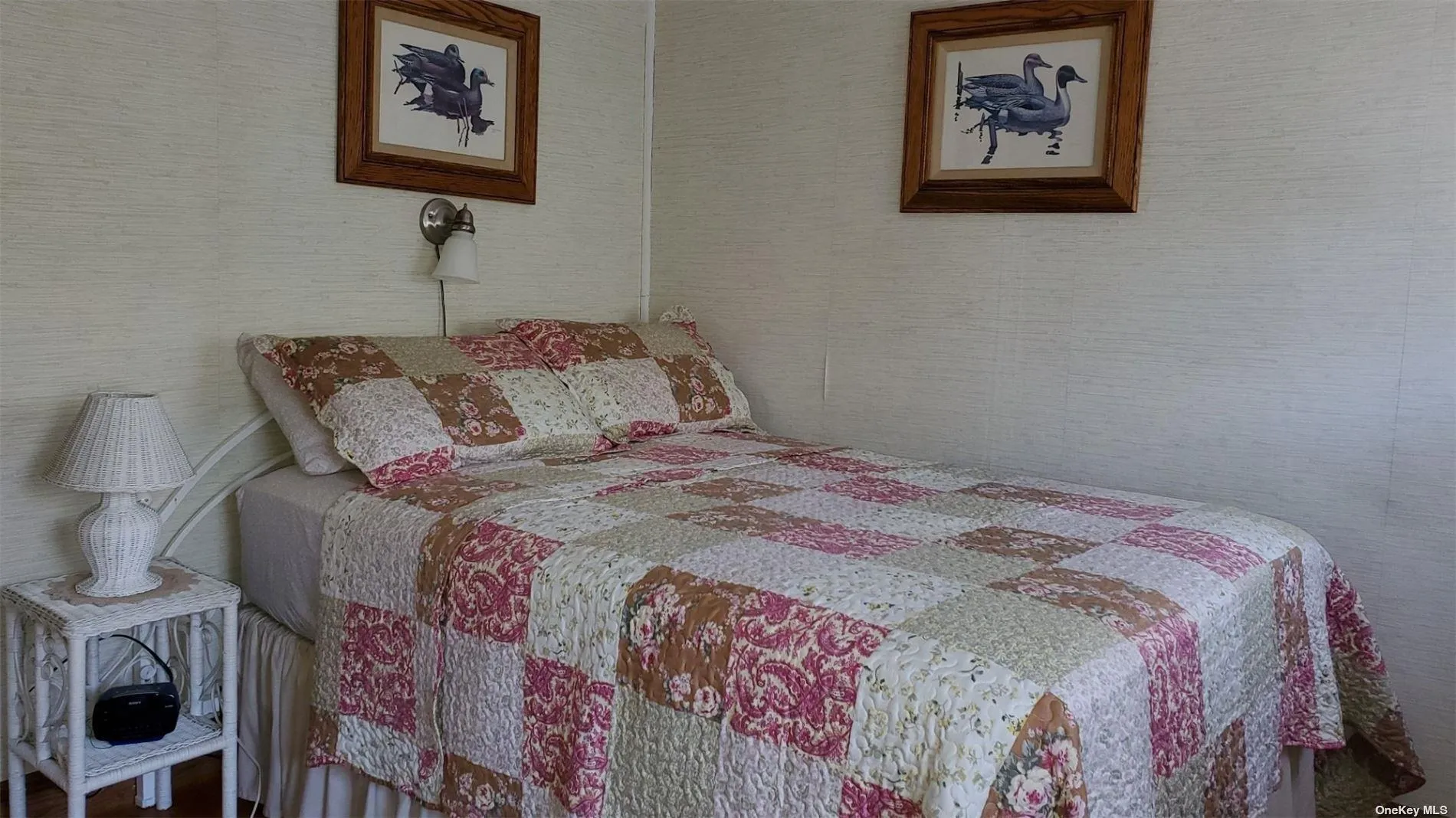 250 Cottage Walk, Islip, NY, 4 Bedrooms Bedrooms, 10 Rooms Rooms,1 BathroomBathrooms,Residential Lease,For Rent,Cottage,0,L3447402 250 Cottage Walk, Islip, NY, 4 Bedrooms Bedrooms, 10 Rooms Rooms,1 BathroomBathrooms,Residential Lease,For Rent,Cottage,0,L3447402