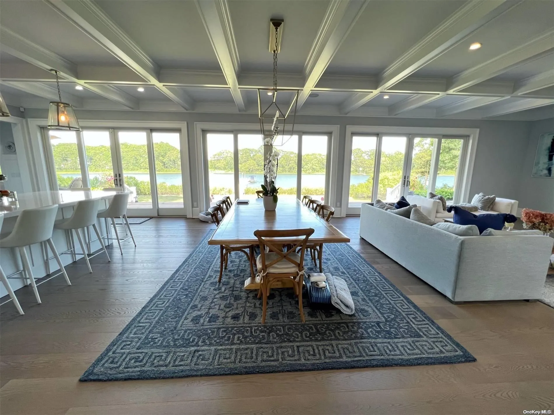 Dining water views Dining water views