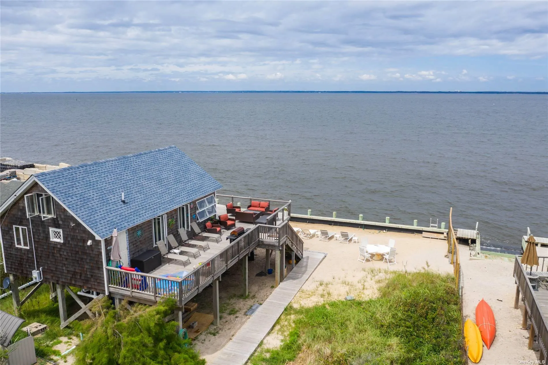 5 Bayview, Brookhaven, NY, 4 Bedrooms Bedrooms, 6 Rooms Rooms,2 BathroomsBathrooms,Residential Lease,For Rent,Bayview,0,L3459712 5 Bayview, Brookhaven, NY, 4 Bedrooms Bedrooms, 6 Rooms Rooms,2 BathroomsBathrooms,Residential Lease,For Rent,Bayview,0,L3459712