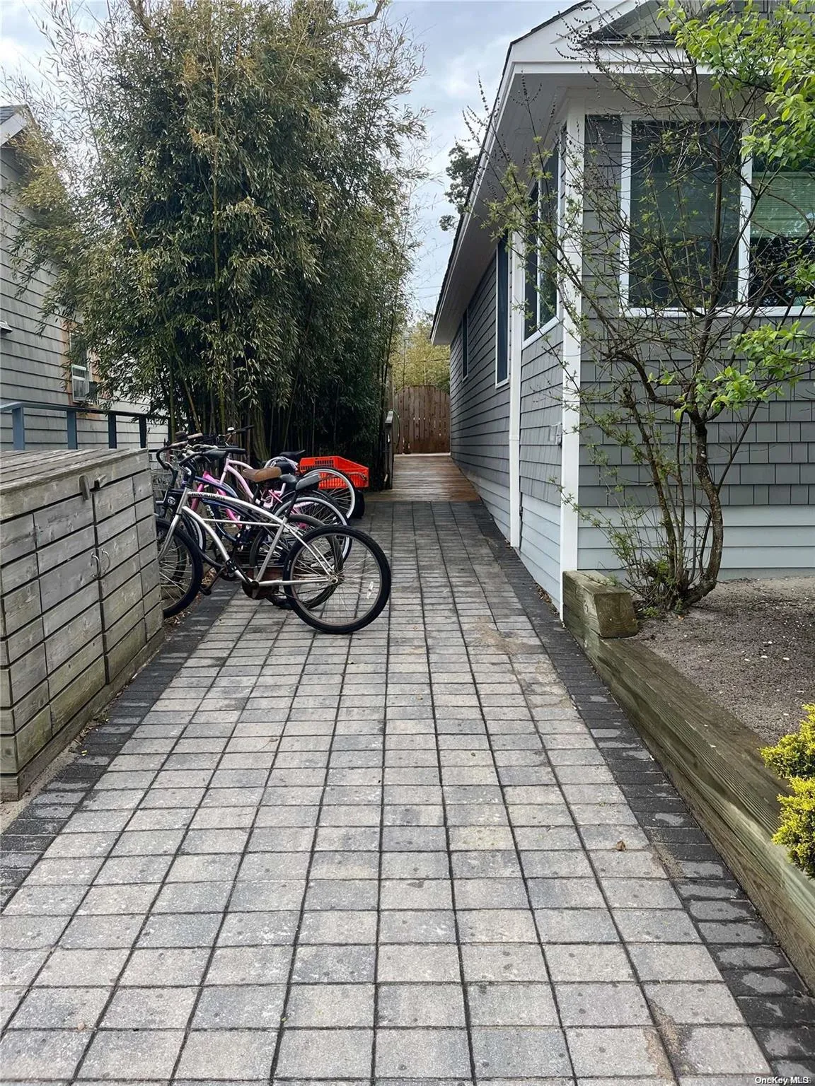 985 Surfview Walk, Islip, NY, 3 Bedrooms Bedrooms, 5 Rooms Rooms,1 BathroomBathrooms,Residential Lease,For Rent,Surfview,0,L3463127 985 Surfview Walk, Islip, NY, 3 Bedrooms Bedrooms, 5 Rooms Rooms,1 BathroomBathrooms,Residential Lease,For Rent,Surfview,0,L3463127