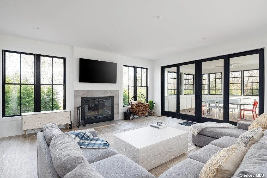 650 Pine Avenue, Southold, NY, 8 Bedrooms Bedrooms, 22 Rooms Rooms,7 BathroomsBathrooms,Residential Lease,For Rent,Pine,0,L3466368 650 Pine Avenue, Southold, NY, 8 Bedrooms Bedrooms, 22 Rooms Rooms,7 BathroomsBathrooms,Residential Lease,For Rent,Pine,0,L3466368