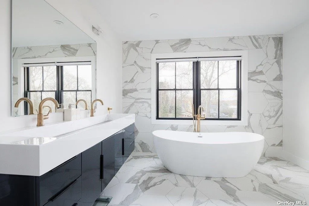 650 Pine Avenue, Southold, NY, 8 Bedrooms Bedrooms, 22 Rooms Rooms,7 BathroomsBathrooms,Residential Lease,For Rent,Pine,0,L3466368 650 Pine Avenue, Southold, NY, 8 Bedrooms Bedrooms, 22 Rooms Rooms,7 BathroomsBathrooms,Residential Lease,For Rent,Pine,0,L3466368