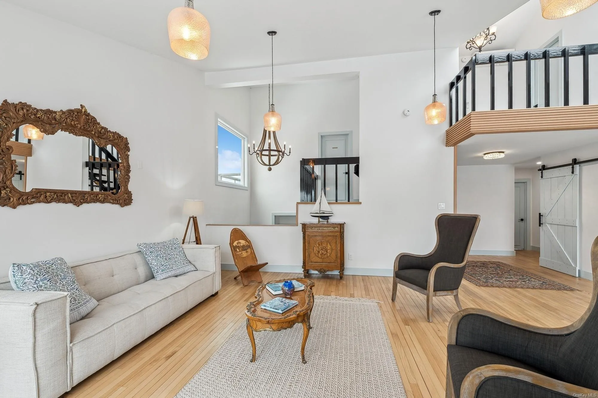 LIVING AREA LIVING AREA