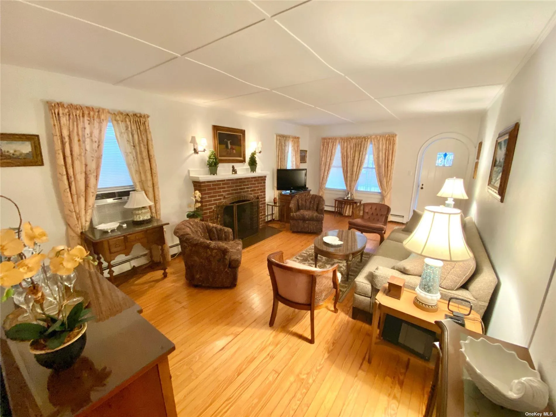 111 Inwood, Hempstead, NY, 4 Bedrooms Bedrooms, 9 Rooms Rooms,1 BathroomBathrooms,Residential Lease,Idx,Inwood,0,L3469008 111 Inwood, Hempstead, NY, 4 Bedrooms Bedrooms, 9 Rooms Rooms,1 BathroomBathrooms,Residential Lease,Idx,Inwood,0,L3469008