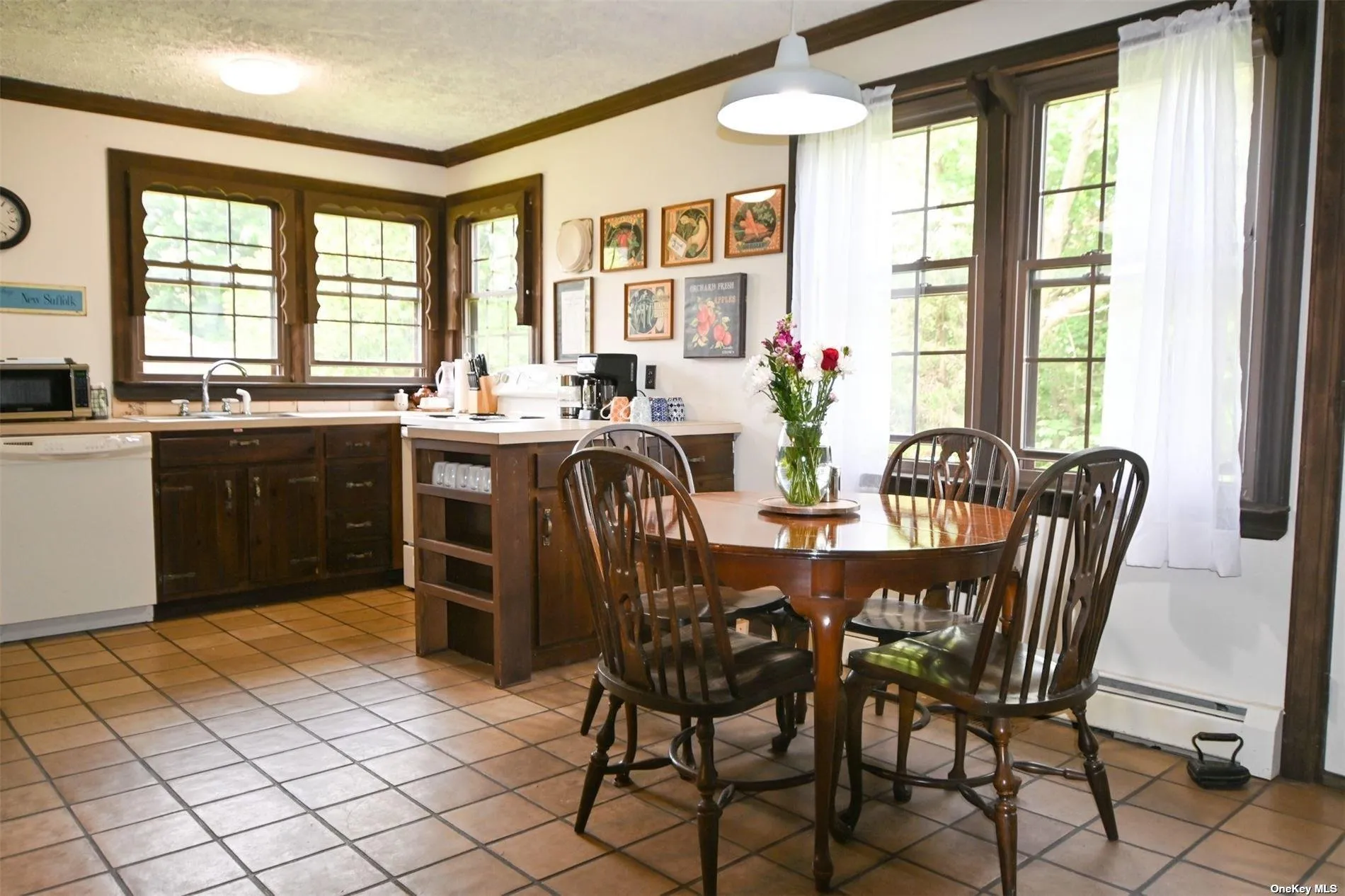 455 Fred Street, Southold, NY, 3 Bedrooms Bedrooms, 5 Rooms Rooms,2 BathroomsBathrooms,Residential Lease,For Rent,Fred,0,L3470548 455 Fred Street, Southold, NY, 3 Bedrooms Bedrooms, 5 Rooms Rooms,2 BathroomsBathrooms,Residential Lease,For Rent,Fred,0,L3470548