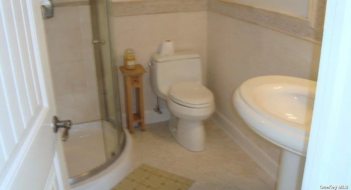 860 Ocean View Walk, Islip, NY, 7 Bedrooms Bedrooms, 10 Rooms Rooms,3 BathroomsBathrooms,Residential Lease,For Rent,Ocean View,0,L3473130 860 Ocean View Walk, Islip, NY, 7 Bedrooms Bedrooms, 10 Rooms Rooms,3 BathroomsBathrooms,Residential Lease,For Rent,Ocean View,0,L3473130