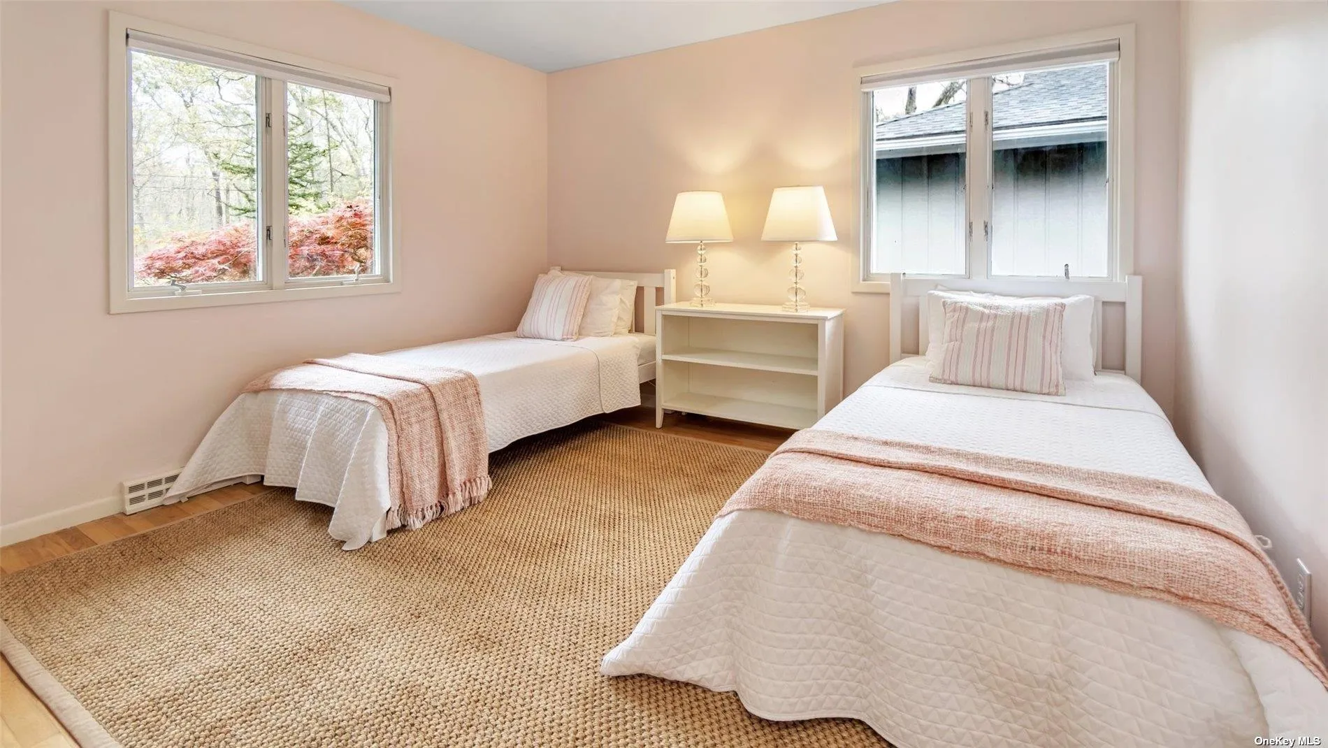 8 Coolidge Lane, Southampton, NY, 4 Bedrooms Bedrooms, 10 Rooms Rooms,2 BathroomsBathrooms,Residential Lease,Idx,Coolidge,0,L3476089 8 Coolidge Lane, Southampton, NY, 4 Bedrooms Bedrooms, 10 Rooms Rooms,2 BathroomsBathrooms,Residential Lease,Idx,Coolidge,0,L3476089