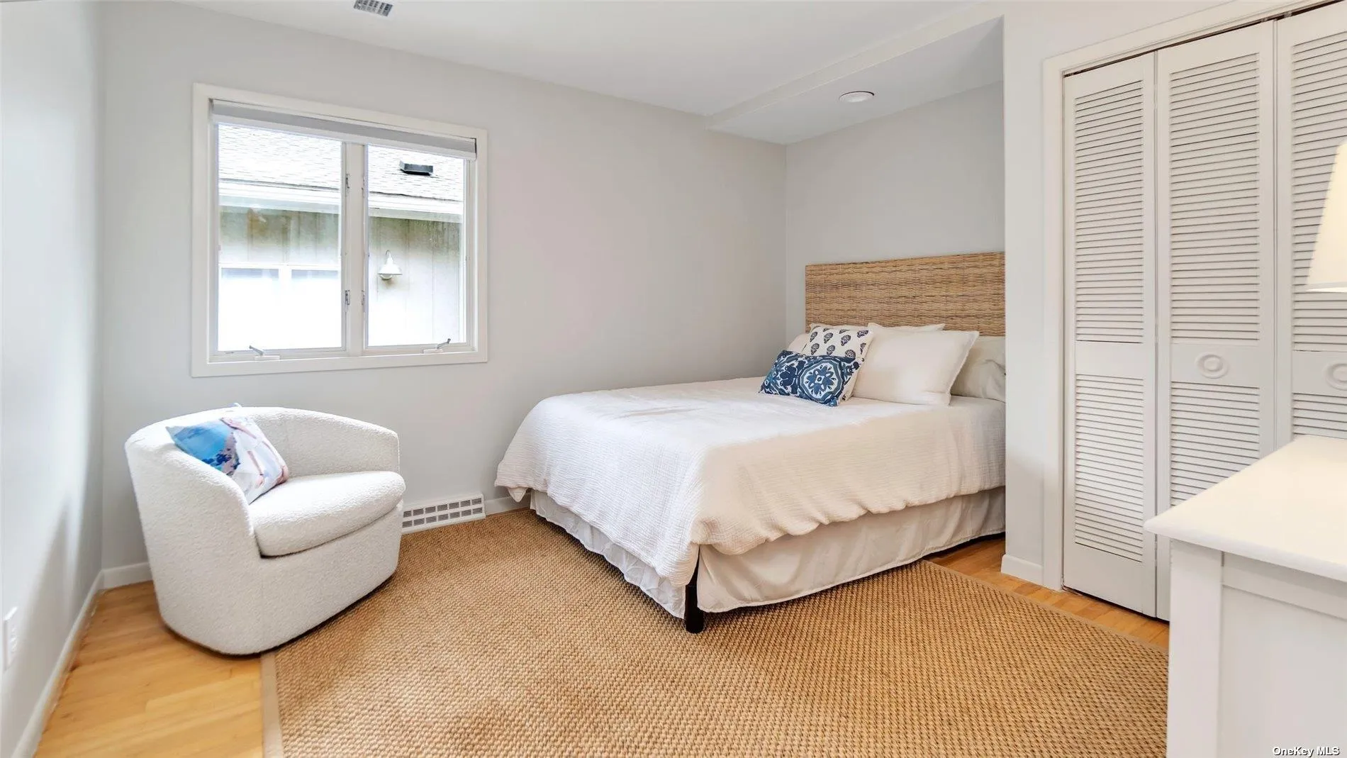 8 Coolidge Lane, Southampton, NY, 4 Bedrooms Bedrooms, 10 Rooms Rooms,2 BathroomsBathrooms,Residential Lease,Idx,Coolidge,0,L3476089 8 Coolidge Lane, Southampton, NY, 4 Bedrooms Bedrooms, 10 Rooms Rooms,2 BathroomsBathrooms,Residential Lease,Idx,Coolidge,0,L3476089