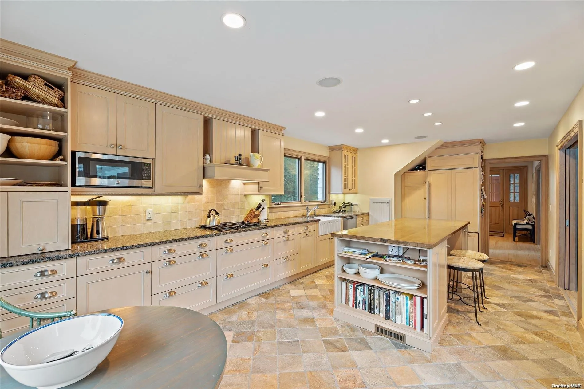 13 Quogo Neck Lane, Southampton, NY, 5 Bedrooms Bedrooms, 15 Rooms Rooms,3 BathroomsBathrooms,Residential Lease,Idx,Quogo Neck,0,L3476887 13 Quogo Neck Lane, Southampton, NY, 5 Bedrooms Bedrooms, 15 Rooms Rooms,3 BathroomsBathrooms,Residential Lease,Idx,Quogo Neck,0,L3476887