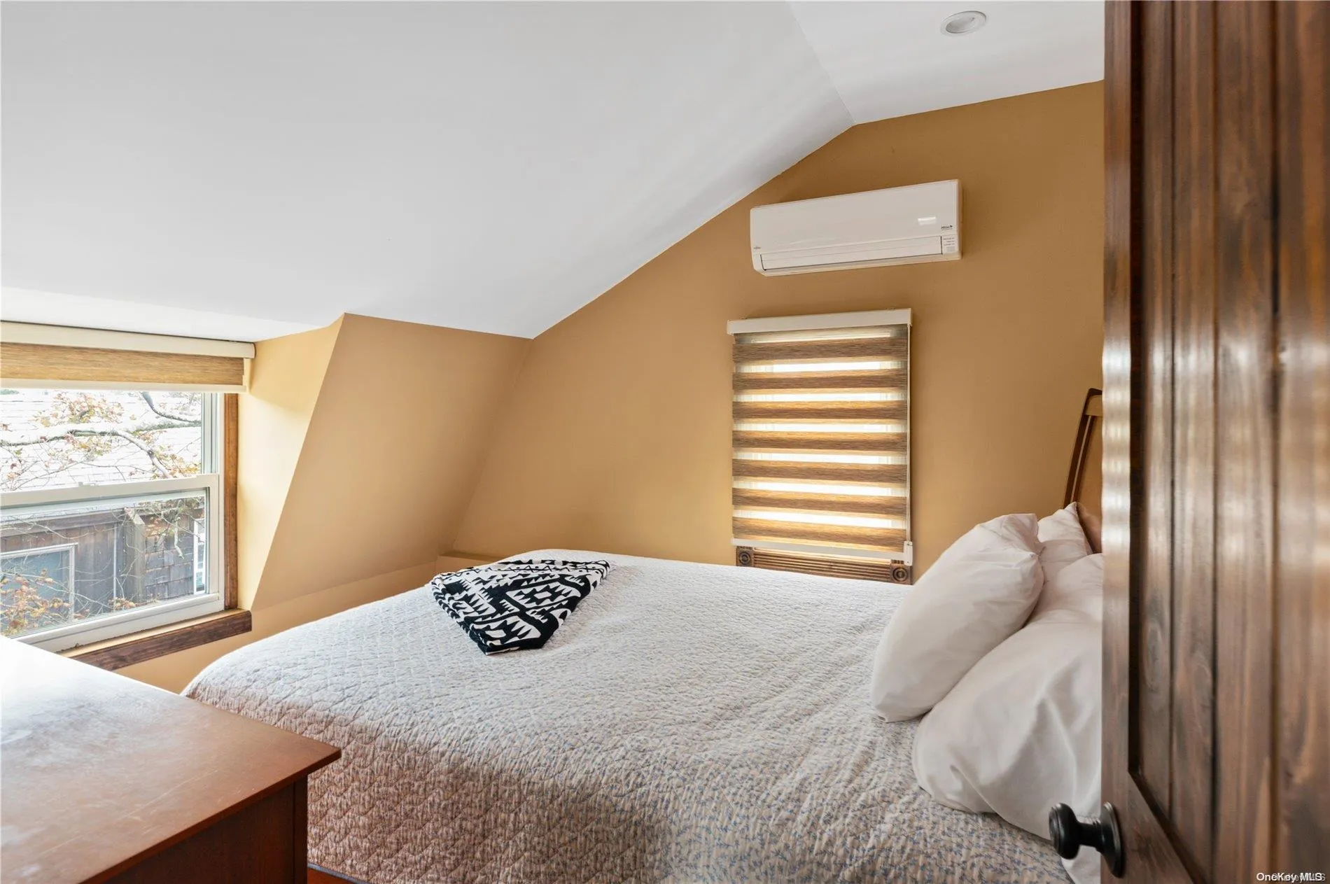 289 Cottage Walk, Islip, NY, 5 Bedrooms Bedrooms, 8 Rooms Rooms,2 BathroomsBathrooms,Residential Lease,For Rent,Cottage,0,L3476985 289 Cottage Walk, Islip, NY, 5 Bedrooms Bedrooms, 8 Rooms Rooms,2 BathroomsBathrooms,Residential Lease,For Rent,Cottage,0,L3476985