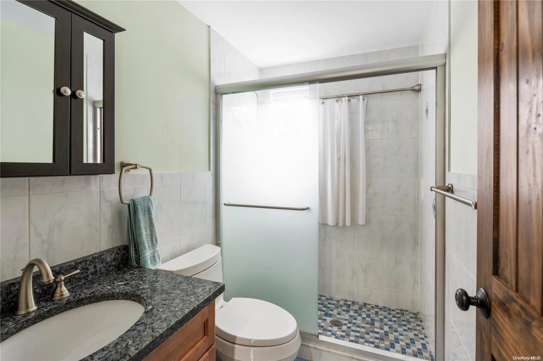 289 Cottage Walk, Islip, NY, 5 Bedrooms Bedrooms, 8 Rooms Rooms,2 BathroomsBathrooms,Residential Lease,For Rent,Cottage,0,L3476985 289 Cottage Walk, Islip, NY, 5 Bedrooms Bedrooms, 8 Rooms Rooms,2 BathroomsBathrooms,Residential Lease,For Rent,Cottage,0,L3476985