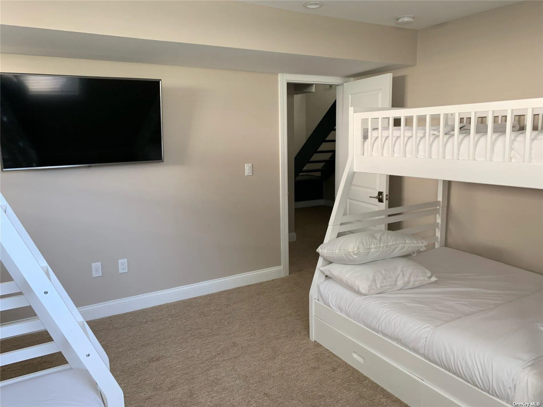 3655 Pequash Avenue, Southold, NY, 4 Bedrooms Bedrooms, 10 Rooms Rooms,2 BathroomsBathrooms,Residential Lease,Idx,Pequash,0,L3477027 3655 Pequash Avenue, Southold, NY, 4 Bedrooms Bedrooms, 10 Rooms Rooms,2 BathroomsBathrooms,Residential Lease,Idx,Pequash,0,L3477027