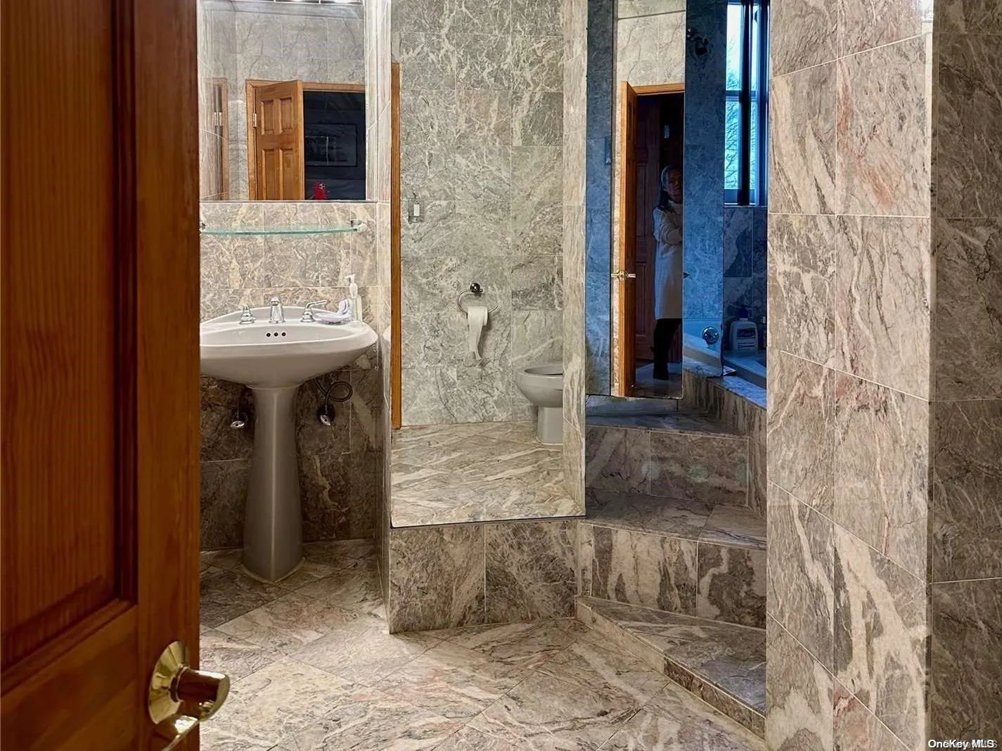 26 Cherry Street, New York, NY, 4 Bedrooms Bedrooms, 9 Rooms Rooms,2 BathroomsBathrooms,Residential,For Rent,Cherry,0,L3482349 26 Cherry Street, New York, NY, 4 Bedrooms Bedrooms, 9 Rooms Rooms,2 BathroomsBathrooms,Residential,For Rent,Cherry,0,L3482349
